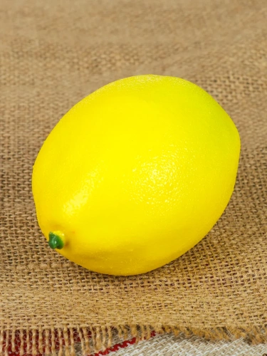 Муляж лимона, 10х6 см