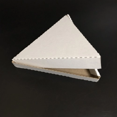 Уголок для пиццы 220x220x35мм